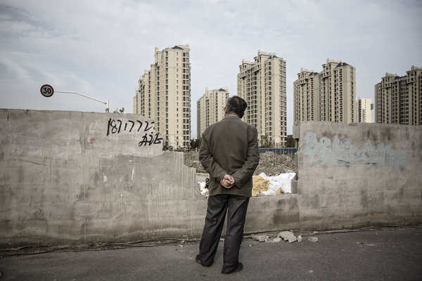 上海嘉定区的住宅。中国最大的城市的新建住房房价正在急剧上涨。