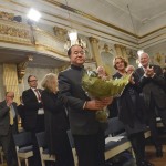 北京时间12月8日凌晨，中国作家莫言来到瑞典学院演讲厅，向外界发表2012年诺贝尔文学奖演说。