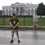 杨恒均 | 我在白宫门前散步，给奥巴马提意见