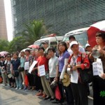 维权网 | 上海民众为争取诉权再到最高法院门口抗议（组图）
