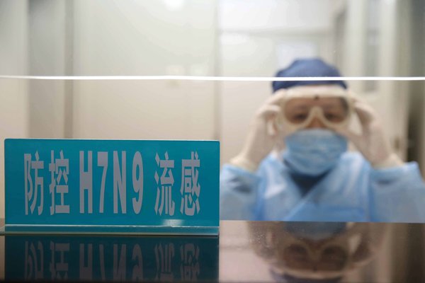 纽约时报 | 中国公开禽流感晚了？