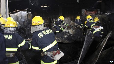 BBC | 深圳批发市场发生大火至少16人死亡