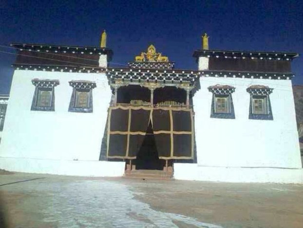 自由亚洲 | 西藏芒康县一藏人被警方拘捕时自杀身亡