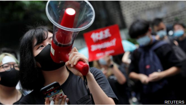 BBC | 没组织、没领袖，香港青年如何成为「抗争专家」