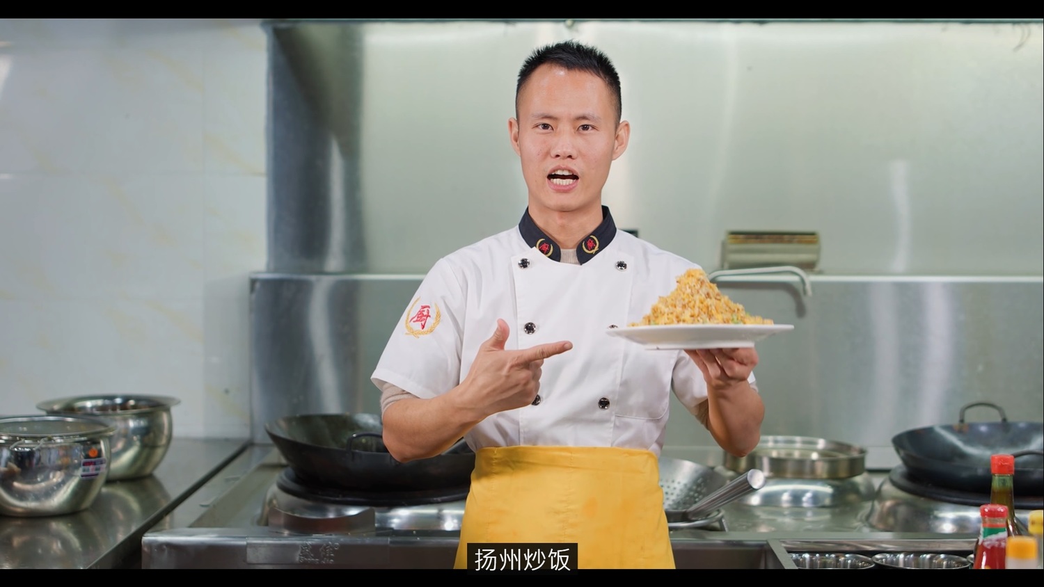 中国料理网红因蛋炒饭辱华 图：翻摄自美食作家王刚YouTube 频道