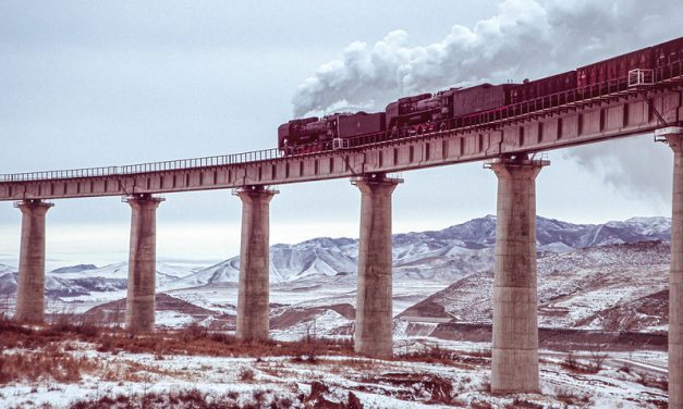 Photo: Untitled (Jingpeng Pass), by Jim Maurer