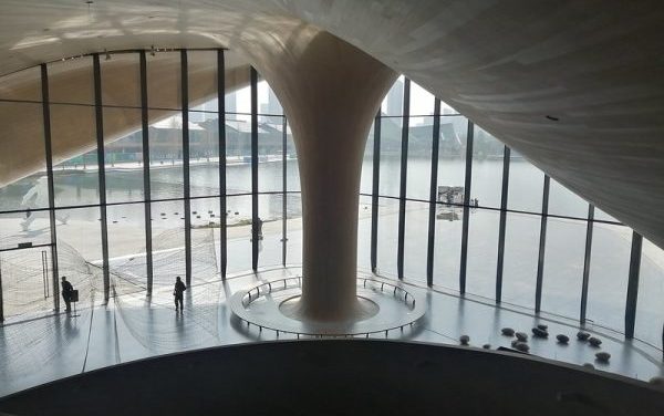 Photo: Inner space of the Chengdu Tianfu Art Museum, by Huan Fan