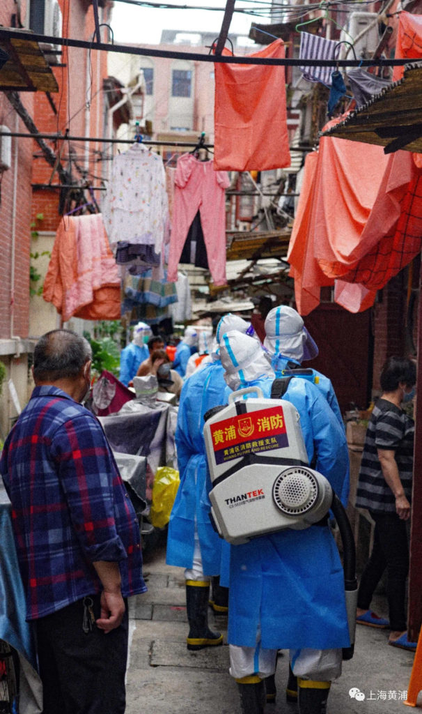 上海黄浦街道消杀。来源：上海黄浦（微信公众号）