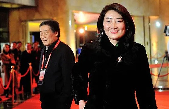 基本常识｜宗馥莉：上岸第一剑，先斩老父亲