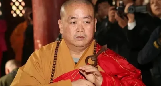 法度Law｜释永信挪用资金养私生子被注销戒牒，律师解析多重法律责任