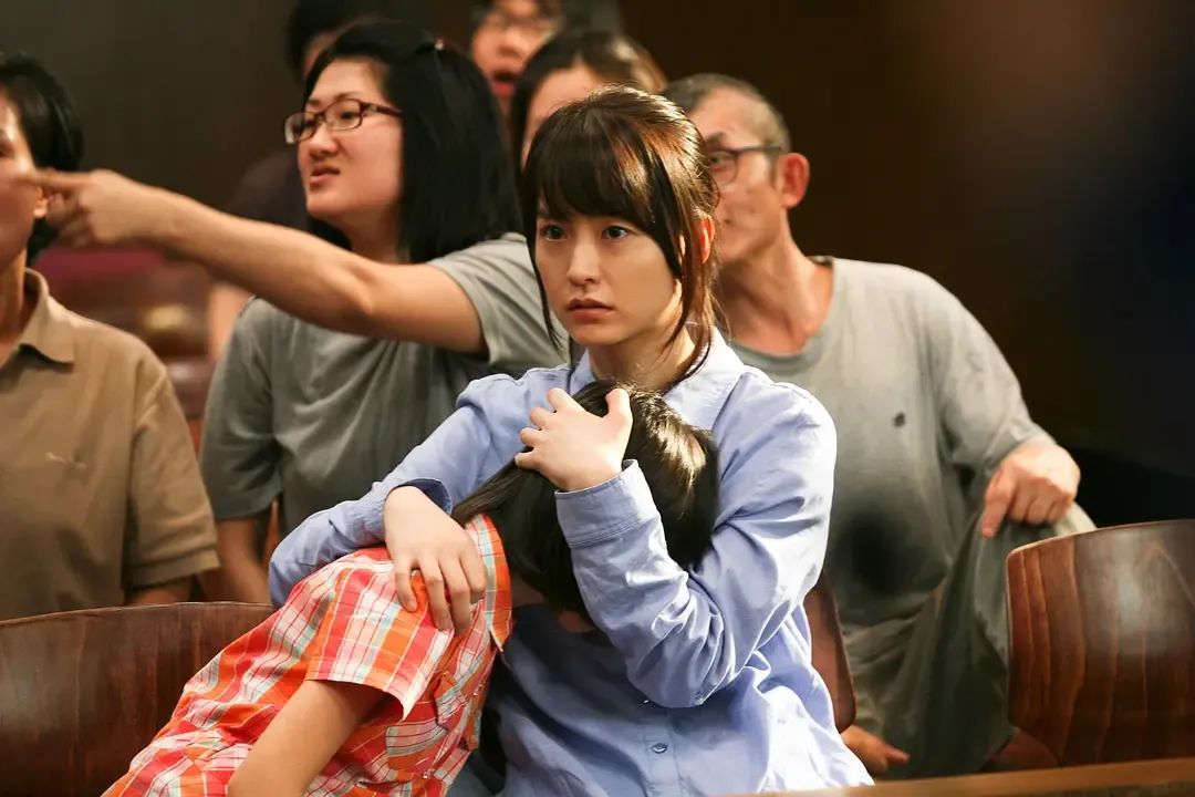 坏姐姐来了｜指证小学校长性侵，一位乡村母亲的勇气