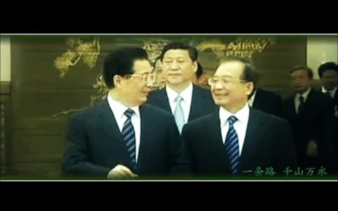 【404文库】摩登中产｜那十年，满城尽带黄金甲