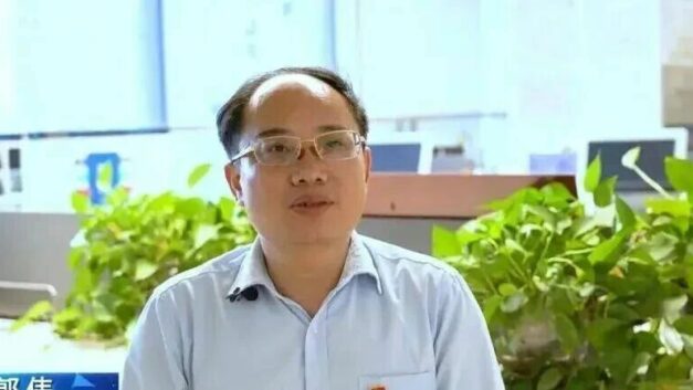 四环青年｜俄罗斯工程院中止郭某院士资格，这个院士有多“水”