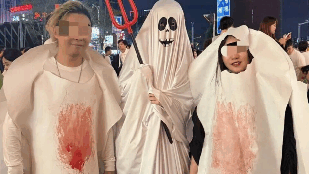 建设性意见｜咦，这条卫生巾上的经血怎么不是蓝色的？