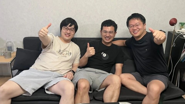 码头青年｜25亿美元卖给Meta，Manus为何先把总部从北京搬到新加坡？