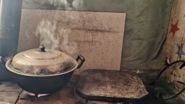 风暴眼丨直击河北农民取暖：“烧不起”的冬天