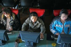 china-internet-cafe.jpg