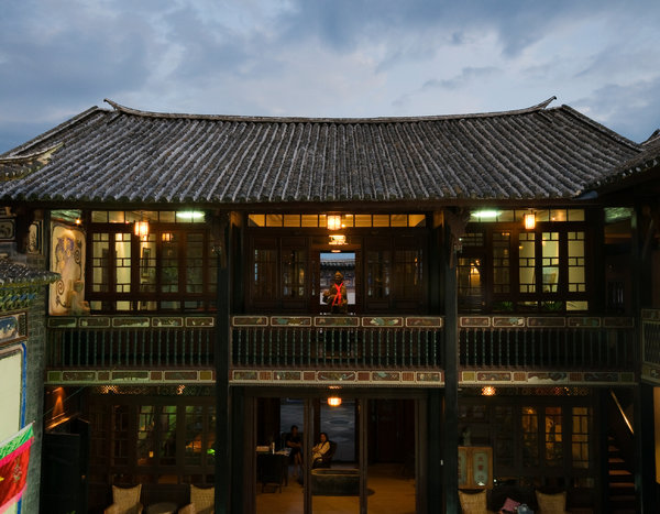Foreign Innkeepers in the Chinese Countryside
