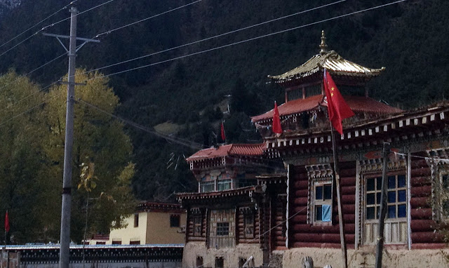 Refusal to Fly Chinese Flags Brings Crackdown in Tibet