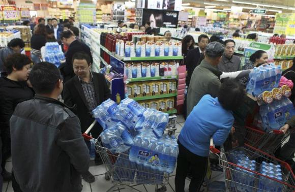 Rush For Bottled Water After Benzene Scare