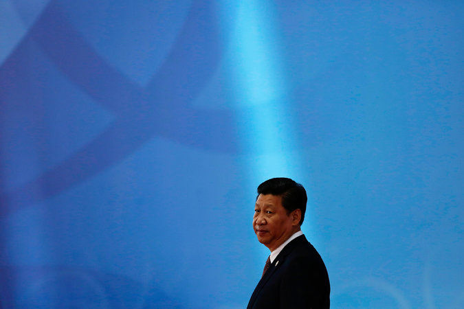As Xi Fights Graft, His Family Sheds Assets