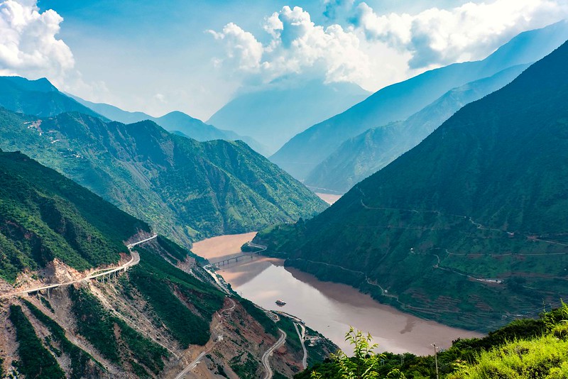 Photo: Yangtse River Valley, by Rod Waddington