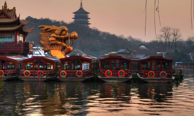 Photo: Dragon at West Lake (Hangzhou), by joiseyshowaa