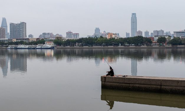 Photo: street photo in Guangzhou city, by zhizhou deng