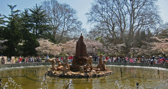 Photo: The Fountain in Zhongshan Park, QingDao, by Kirk K