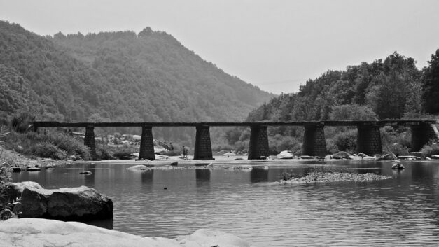 Photo: Old bridge, by sung ming whang