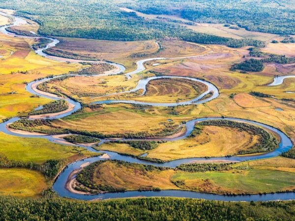 Photo: Meandering Lifeline, by Ye Dong/World Meteorological Organization