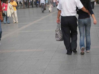 Wp-Content Uploads Manpursesmall-1